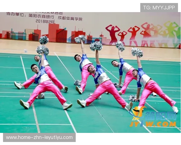 “简阳文体中心：篮球与羽毛球并行，赛事精彩不断”