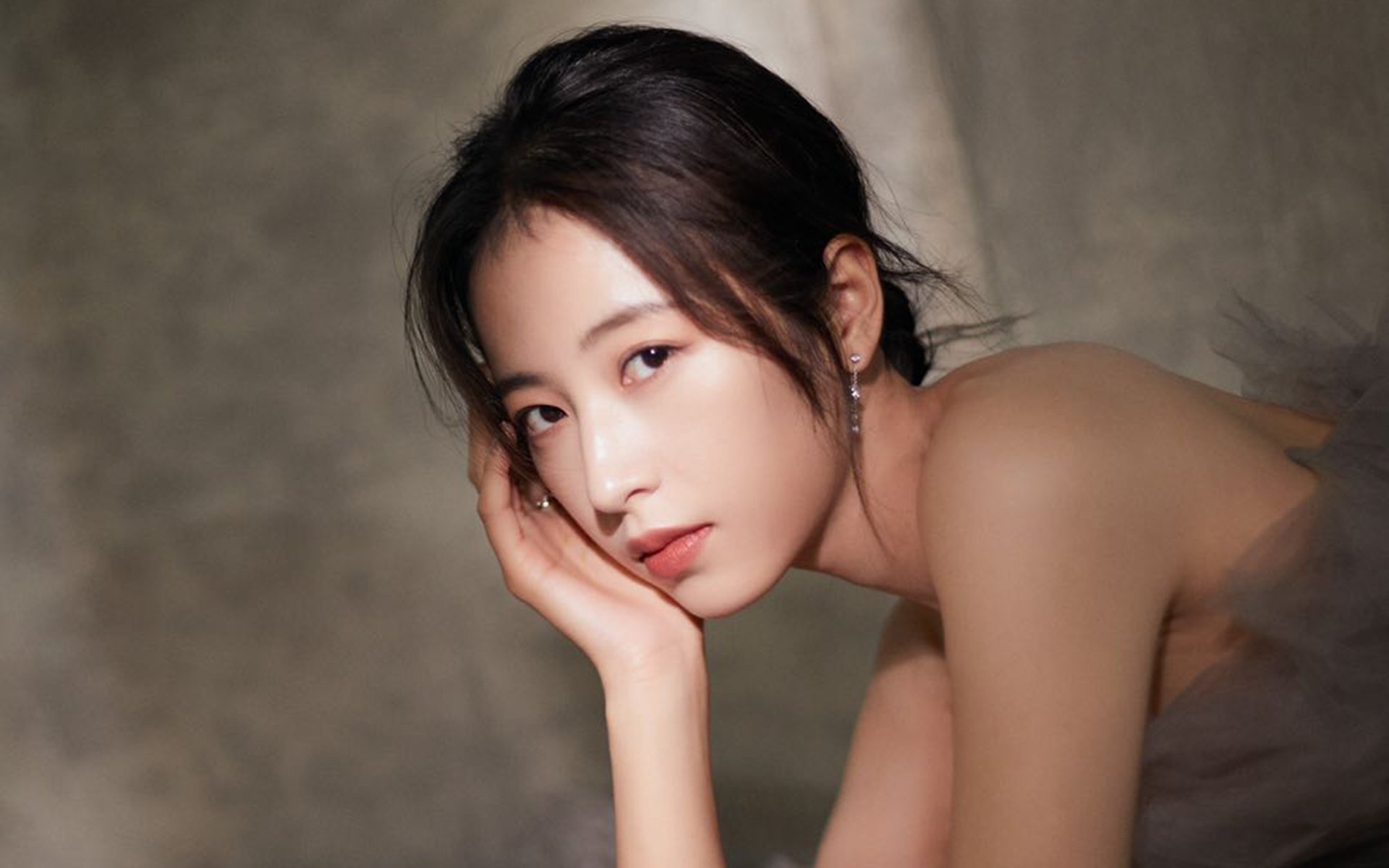 乐鱼体育app官网入口-亚冠联赛中国足球晋级 球员配合默契十足，亚冠联赛中国队