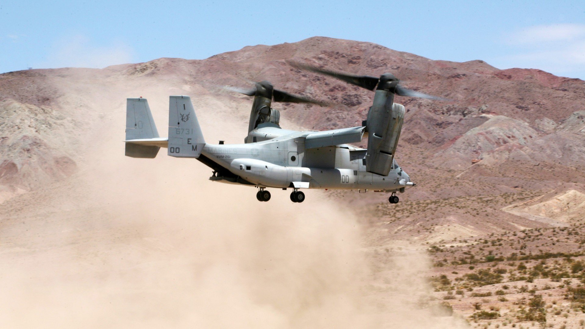 乐鱼体育app-羽毛球全明星表演赛公益与竞技并重，羽毛球比赛人员名单