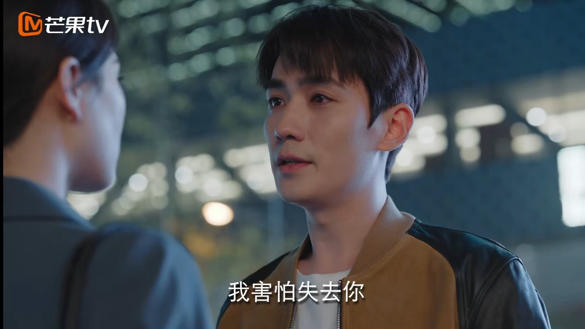 乐鱼体育网页登录-中国队接力选手完美交接展现默契，中国接力对决