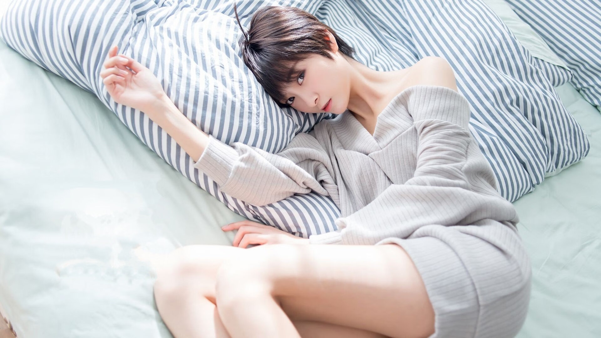 乐鱼体育app在线登录-凯尔特人小前锋在训练中完成高难度突破，凯尔特人小后卫